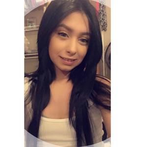 Meet your Posher, Alexandra